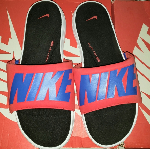 nike ultra comfort 3 red